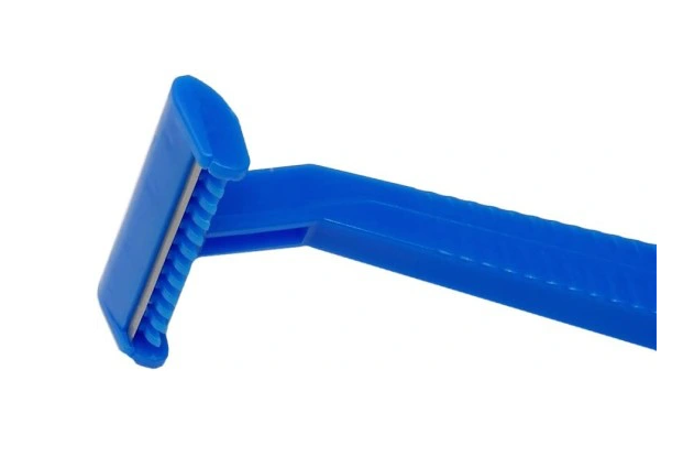 Хирургическа самобръсначка с едно острие 8% 1бр.