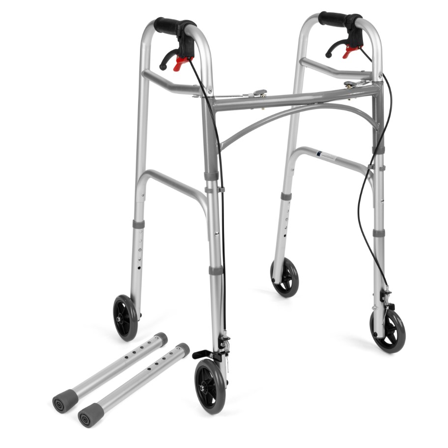 Четириколесна инвалидна количка със спирачки - модел JMC-C 3223